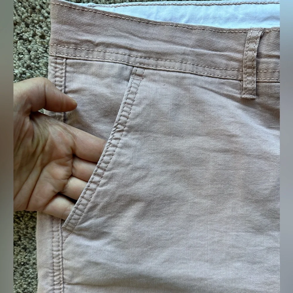 Ezekiel Men's Flat front Chino Shorts maroon to soft red color vacation